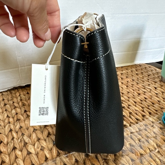 New Tory Burch Felix Bucket Bag Leather Black Crossbody Purse 144028 - Picture 8 of 11